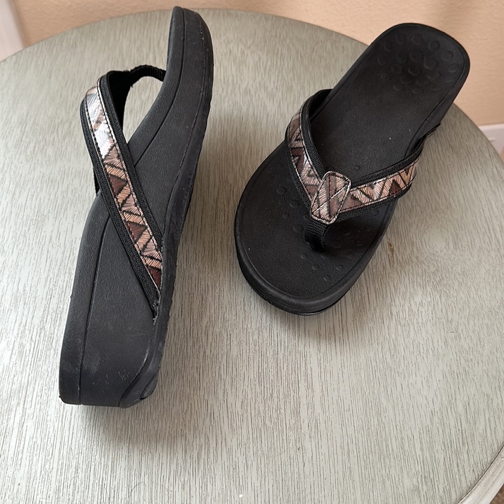 Vionic Flip Flops - image 1